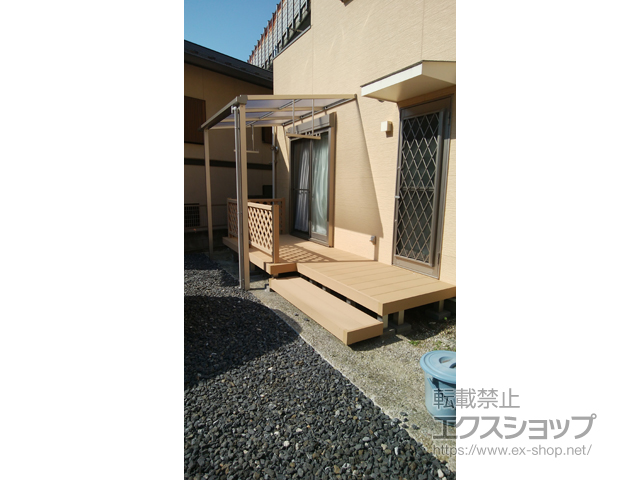 神奈川県横浜市ののウッドデッキ リウッドデッキ 200＋ リウッドデッキフェンス2型＜ラチス格子＞ 施工例