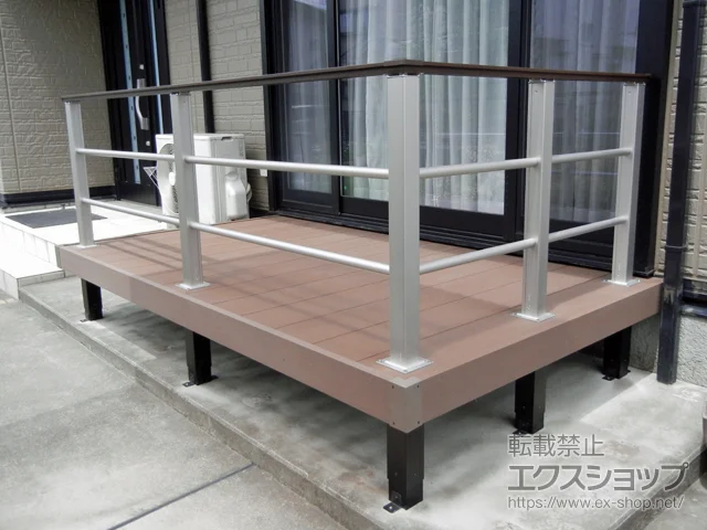 ��ʌ���z�s��YKKAP�̃E�b�h�f�b�L ���E�b�h�f�b�L 200 �{�H��