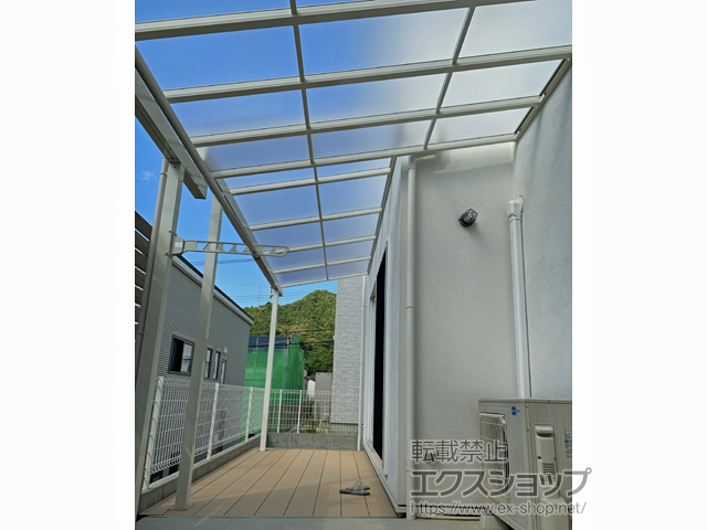 広島県広島市ののテラス屋根 ソラリア F型 テラスタイプ 単体 積雪〜20cm対応 施工例