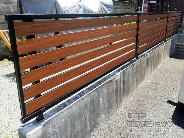 神奈川県秦野市ののフェンス・柵 モクアルフェンス 横板タイプ 自由柱施工 施工例