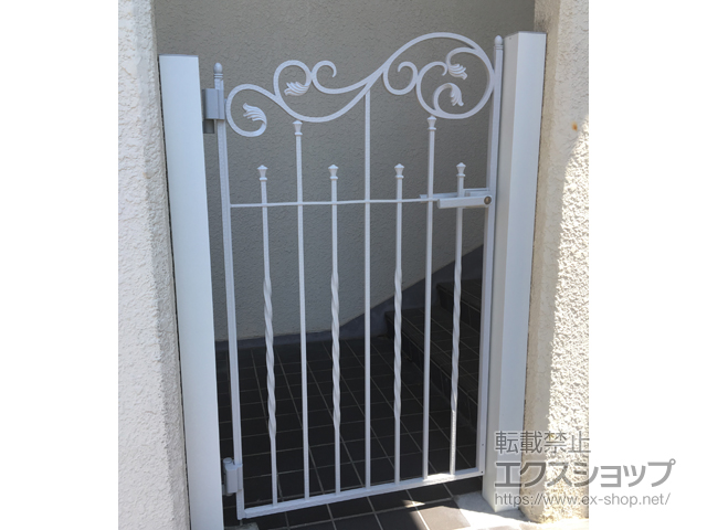 愛知県常滑市のの門扉 ラフィーネ門扉1型 片開き 柱使用 施工例