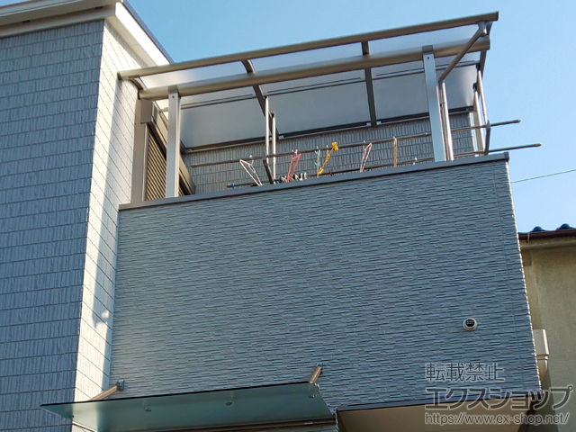 大阪府八尾市ののバルコニー・ベランダ屋根 プレシオステラス R型 屋根タイプ 単体 積雪〜20cm対応 施工例