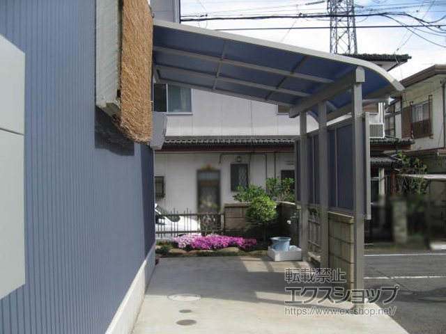 東京都青梅市ののテラス屋根 ソラリア R型 テラスタイプ 単体 積雪〜20cm対応 施工例