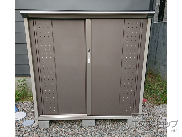 富山県高岡市のの物置・屋外倉庫 グランプレステージジャンプ 1488×750×1400（GP-157C-T） GP-157C-T-CB 施工例