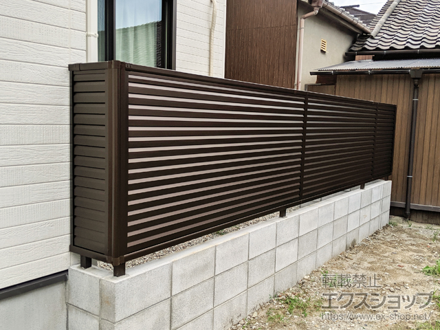 大阪府堺市ののフェンス・柵 ミエーネフェンス 目隠しルーバータイプ 自由柱施工 施工例