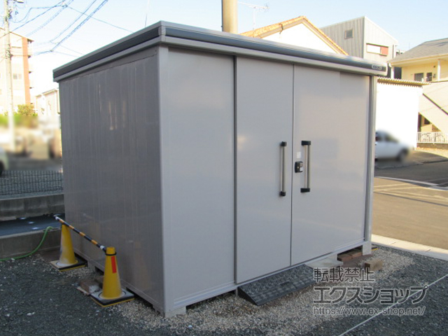 愛知県豊橋市のの物置・屋外倉庫 エルモ 一般型 （LMD-2922） 施工例