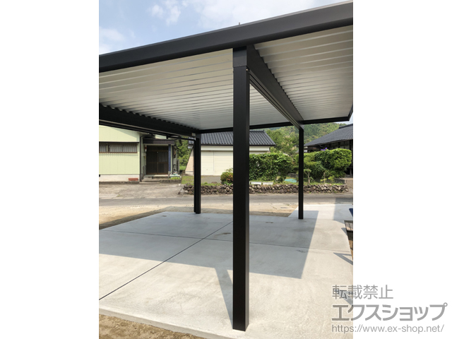 鹿児島県姶良市ののカーポート レオンポートneo 2台用 角柱4本柱 積雪〜50cm対応 施工例