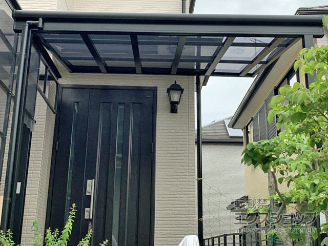 兵庫県川西市ののテラス屋根 スピーネ F型 テラスタイプ 単体 積雪〜20cm対応 施工例