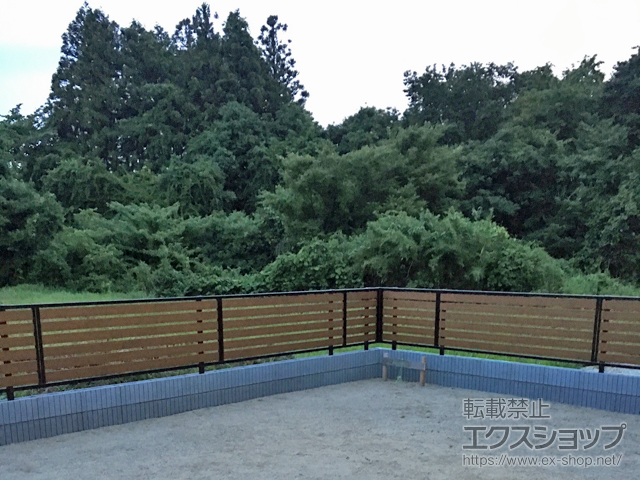 栃木県大田原市ののフェンス・柵 モクアルフェンス 横板タイプ 自由柱施工 施工例