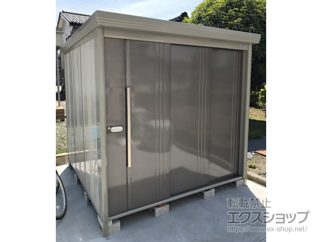 富山県富山市のの物置・屋外倉庫 Mr.ストックマンダンディ 多雪型 2200×2290×2110 ND-S2222-B 施工例