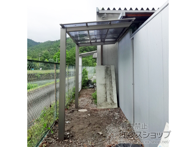 静岡県浜松市ののストックヤード スピーネストックヤードF型 波板タイプ スクリーン仕様 積雪〜20ｃｍ対応 施工例