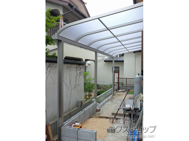 兵庫県篠山市ののテラス屋根 ソラリア R型 テラスタイプ 連棟 積雪〜20cm対応 施工例