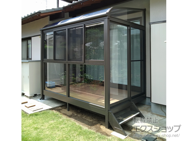 千葉県佐倉市ののテラス囲い・サンルーム サニージュ R型 床納まり ランマ無 積雪〜20cm対応 施工例