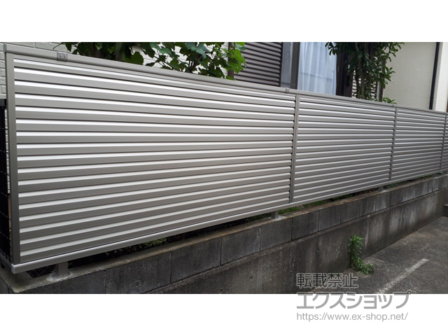神奈川県横浜市ののフェンス・柵 ミエーネフェンス 目隠しルーバータイプ 自由柱施工 施工例