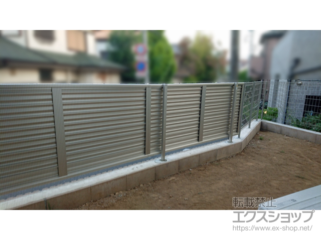 千葉県柏市ののフェンス・柵 ミエーネフェンス 目隠しルーバータイプ 自由柱施工 施工例