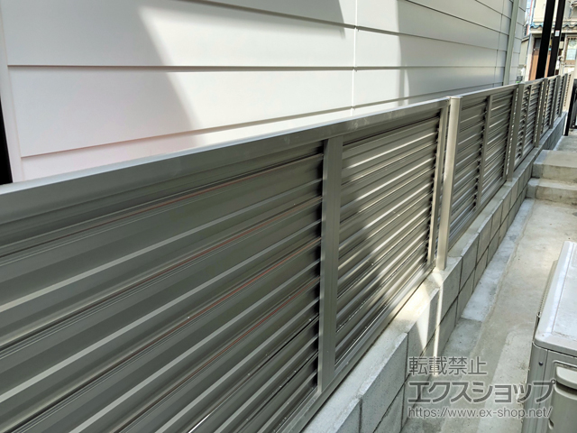 大阪府堺市ののフェンス・柵 ミエーネフェンス 目隠しルーバータイプ　自由柱施工 施工例