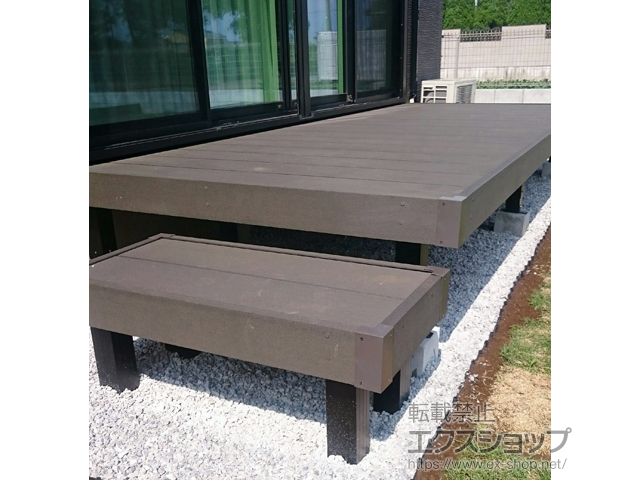 埼玉県春日部市ののウッドデッキ リウッドデッキ 200 施工例