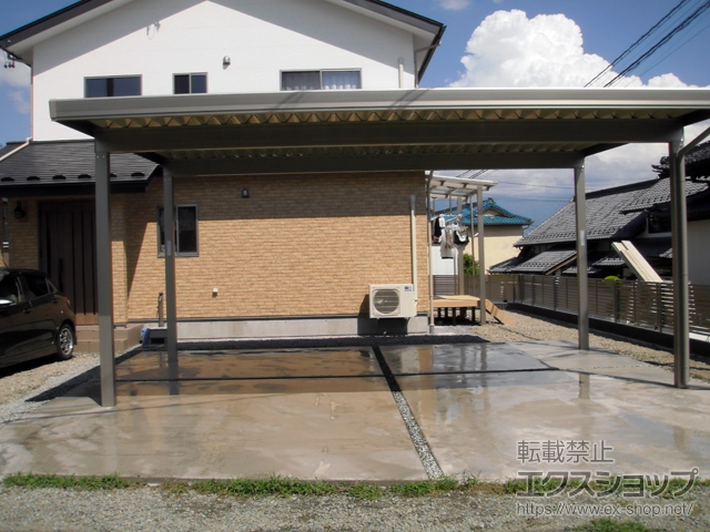 長野県長野市のLIXIL リクシル（トステム）のカーポート テリオスポートIII 1500 2台用 角柱4本仕様 積雪〜50cm対応 施工例