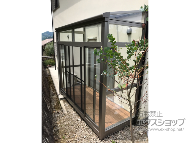 兵庫県篠山市ののテラス囲い・サンルーム サニージュ F型 床納まり ランマ付 積雪〜20cm対応 施工例