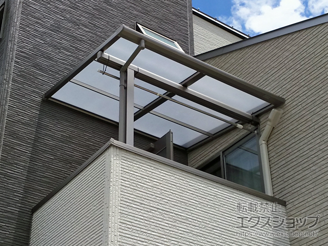 広島県広島市ののバルコニー・ベランダ屋根 スピーネ F型 屋根タイプ 単体 積雪〜20cm対応 施工例