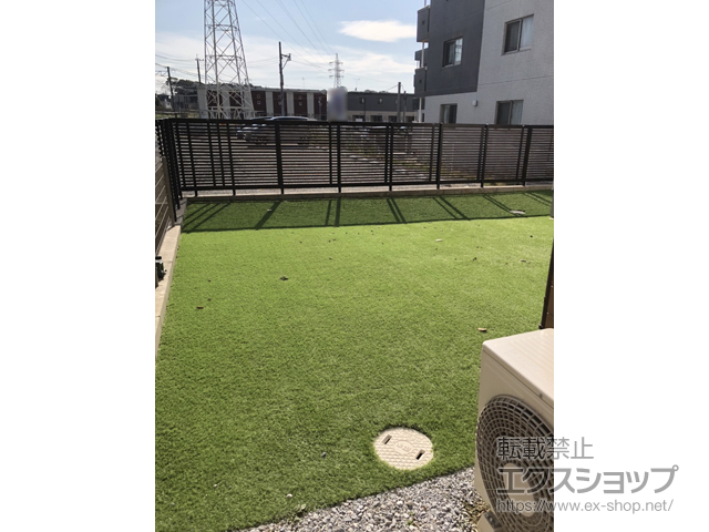 福岡県福津市ののフェンス・柵 ルシアスフェンスH09型 横板+細横格子 複合カラー 自由柱施工 施工例