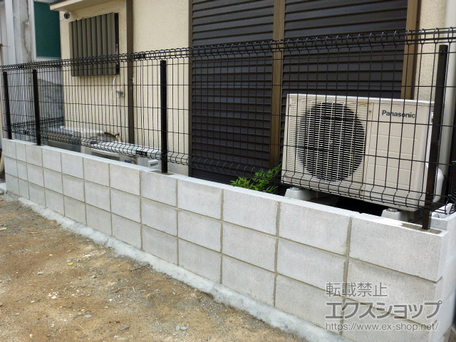 大阪府堺市ののフェンス・柵 ハイグリッドフェンス11型　フリーポールタイプ 施工例