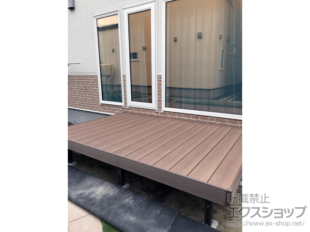 北海道北広島市ののウッドデッキ 樹ら楽ステージ 木彫 施工例