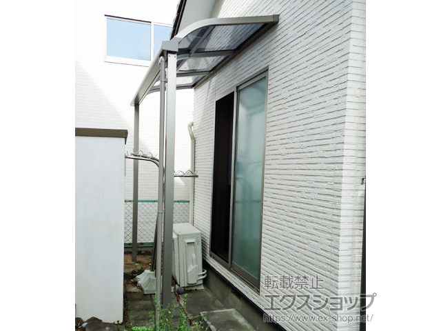 熊本県熊本市ののテラス屋根 スピーネ R型 テラスタイプ 単体 積雪〜20cm対応 施工例