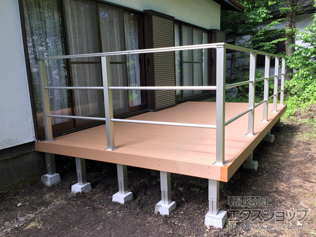 長野県北佐久郡軽井沢町ののウッドデッキ リウッドデッキ 200 施工例