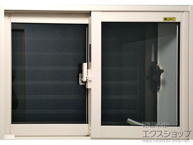 埼玉県新座市のの二重窓（内窓） インプラス ダストバリア仕様 引違い窓 浴室仕様 タイル納まり 2枚建 施工例