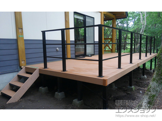 福島県岩瀬郡天栄村ののウッドデッキ リウッドデッキ 200 施工例