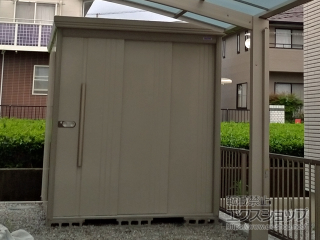 静岡県磐田市のの物置・屋外倉庫 Mr.ストックマンダンディ 一般型 結露減少型 1832×2290×2110 ND-Z1822-W 施工例