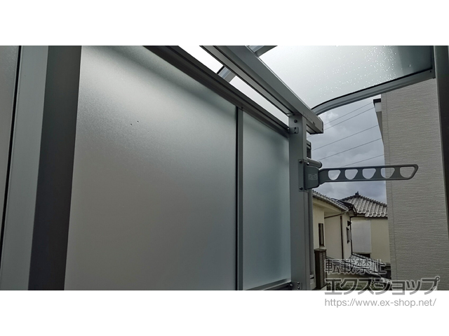 神奈川県横浜市ののバルコニー・ベランダ屋根 ソラリア R型 屋根タイプ 単体 積雪〜20cm対応 施工例