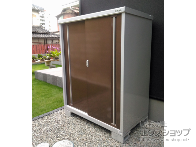 兵庫県姫路市のの物置・屋外倉庫 シンプリー 一般型 1320×755×1603 MJX-137D-P-TB 施工例