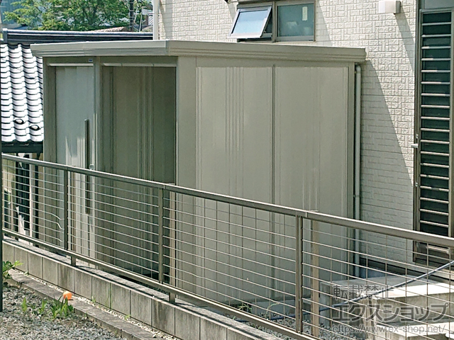 岐阜県恵那市のの物置・屋外倉庫 Mr.ストックマン プラスアルファ 多雪型 結露減少型 3347×1590×2110 TP-SZ33R15-W 施工例