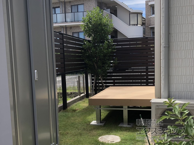 千葉県船橋市ののフェンス・柵 モクアルフェンス 横板タイプ 2段支柱 自立建て用（パネル1段・一部2段） 施工例