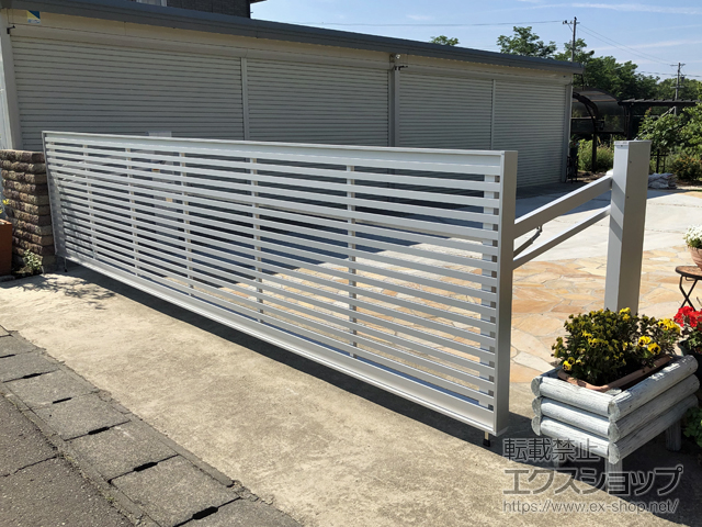 長野県上田市ののカーゲート ワイドオーバードアS3型 電動式 施工例