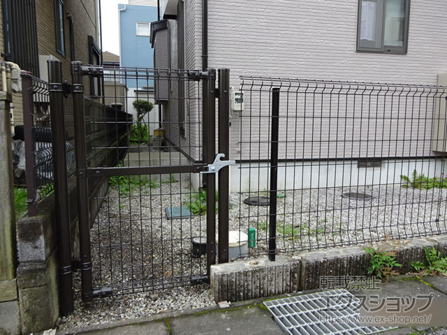 栃木県宇都宮市のの門扉 イーネット門扉2型 片開き　門柱使用 施工例