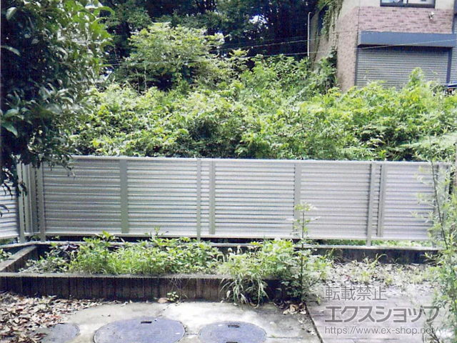 埼玉県比企郡吉見町のValue Selectのフェンス・柵・塀 ミエーネフェンス 目隠しルーバータイプ 自由柱施工 施工例