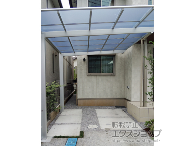 埼玉県さいたま市ののカーポート ネスカF (フラットスタイル) 積雪〜20cm対応 施工例