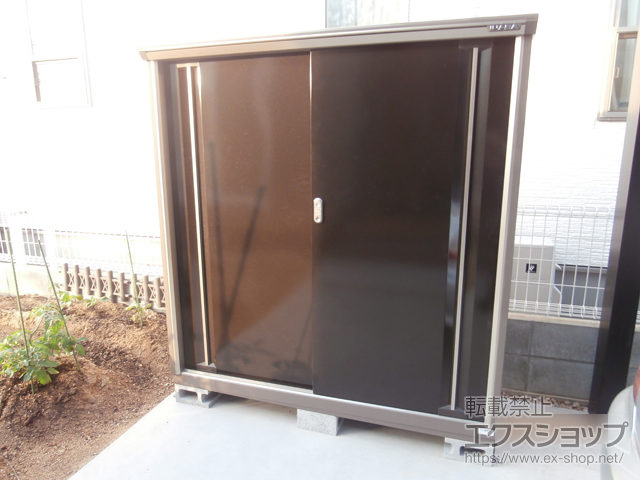 香川県高松市のの物置・屋外倉庫 ナイソーシスター　1520×580×1603（KMW-156D-P） KMW-156D-P 施工例