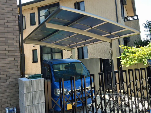 奈良県大和郡山市ののカーポート ネスカR (ラウンドスタイル) 積雪〜20cm対応 施工例