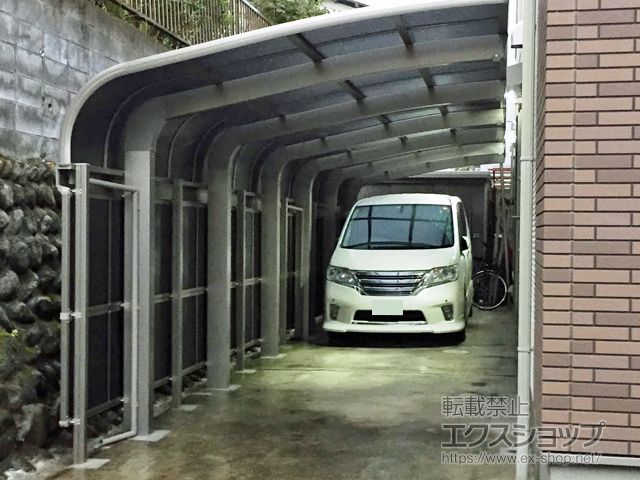 宮城県仙台市のLIXIL リクシル（トステム）のカーポート テールポートシグマIII 1500 縦連棟 耐風圧強度仕様 積雪〜50cm対応 施工例