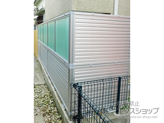 東京都大田区ののフェンス・柵 シンプレオフェンスP1型・13型(一部下段) 2段支柱 ブロック建て用 施工例