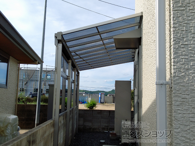岡山県倉敷市ののテラス屋根 ソラリア F型 テラスタイプ 単体 積雪〜20cm対応　※前面台形納まり 施工例