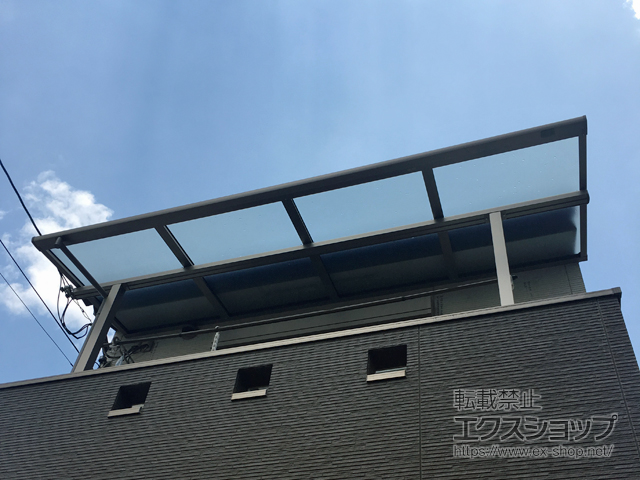 京都府京都市ののバルコニー・ベランダ屋根 スピーネ F型 屋根タイプ 単体 積雪〜20cm対応 施工例