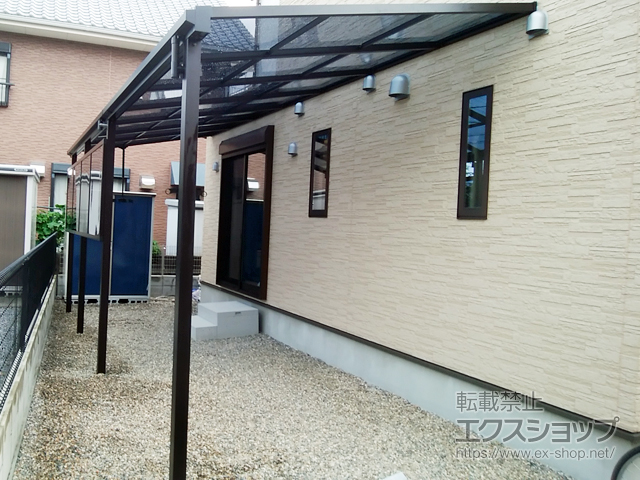 徳島県小松島市ののテラス屋根 ソラリア F型 テラスタイプ 連棟 積雪〜20cm対応 施工例