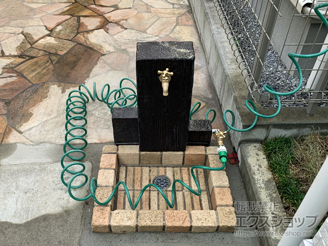 埼玉県さいたま市のの立水栓・ガーデンシンク 立水栓ユニット ウッドクリートタイプ#02 施工例