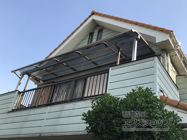 埼玉県越谷市ののバルコニー・ベランダ屋根 スピーネ R型 屋根タイプ 単体 積雪〜20cm対応 施工例