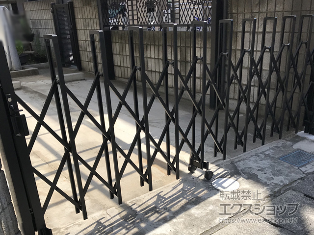 千葉県船橋市ののカーゲート トリップゲート RB型 ノンレール 片開き 32S 施工例